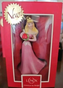 Disney Showcase Collection: A Bouquet For Beauty - Picture 1 of 2