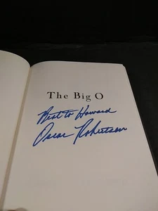 Oscar Robertson The Big O Signed Hard Cover Book Jsa - 1 # - Picture 1 of 5