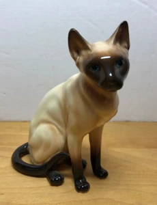 Vintage Norcrest MCM Siamese cat figurine Porcelain 5 3/8” Tall japan - Picture 1 of 7