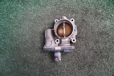 GMC Terrain 2011 2,4 L carrocería del acelerador fabricante original 117 k millas 05184349AC Foto 1 de 4