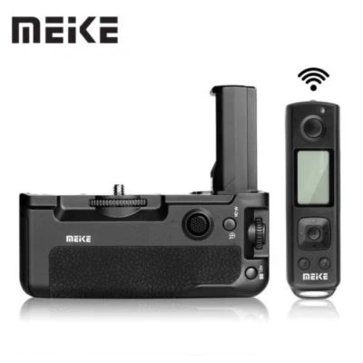 Meike MK-A9 Pro Battery Grip Built-in 2.4GHz Remote Controller For Sony A9 A7R - Image 1 of 4