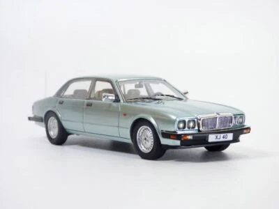 JAGUAR XJ40 SOVEREIGN vert clair 1/43 - Photo 1/4