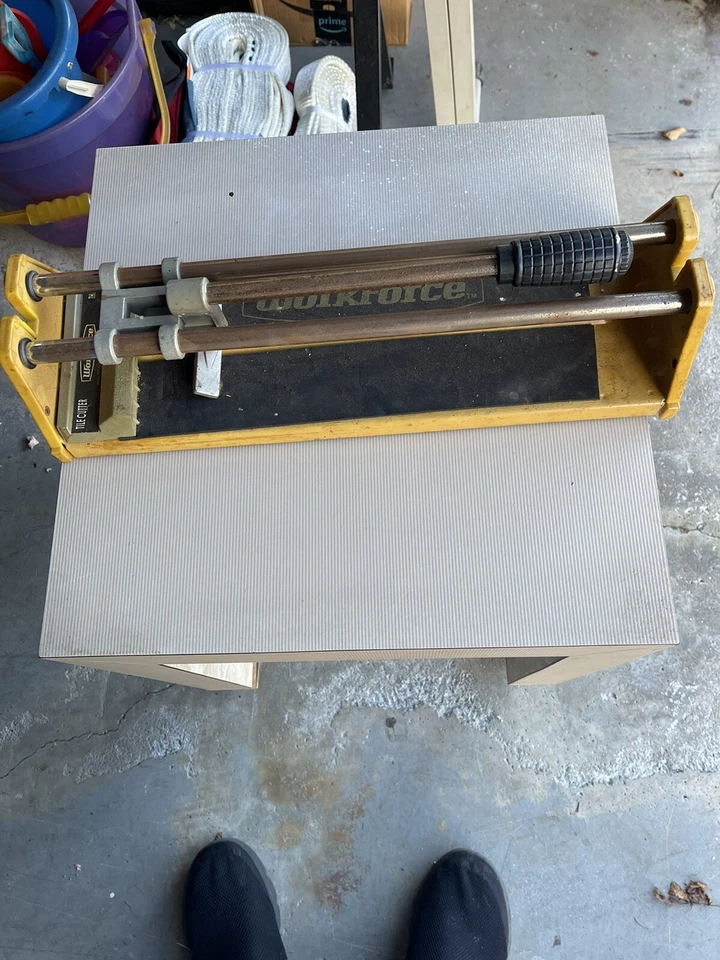 tile cutter - Image 1 of 1
