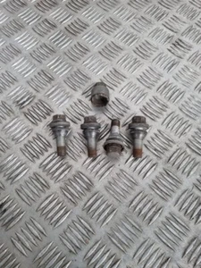 Volvo V70 D5 2009-2012 Écrou Verrouillage Roue Set 31323451 - Photo 1 sur 12