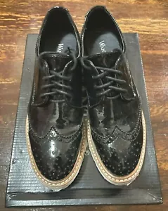 Wanted Downey Black Faux Patent Leather Oxford Style Shoes Sz 7.5W 857932 - Picture 1 of 7