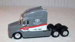 Lionel Toyota Racing Camry #20 Semi-Truck 1:48 - Picture 1 of 4