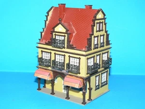Vollmer - Stadthaus mit Balkonen - Nr. 19525 - H0 - gebaut - aus Anlagenabbau - - Bild 1 von 5