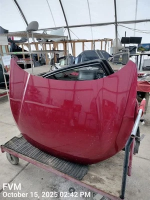 RED HOOD 2017-2022 HONDA CR-V - Image 1 of 4