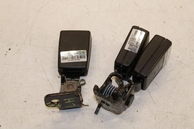 11-17 BMW X3 xDrive28i AWD Juego de hebillas de cinturón de seguridad trasero derecho e izquierdo segunda fila Foto 1 de 4