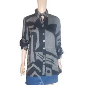 NEW John Mark Size S Black Gray Abstract Geometric Art to Wear Button Top - Picture 1 of 11