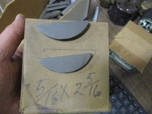 2 NOS #S  5/16" X 2-5/16" Woodruff Key Half Moon  Machine Pulley Sprocket USA - Picture 1 of 4