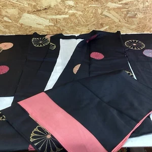 Japanese traditional kimono for women simple elegant black beautiful flowers - Picture 1 of 10