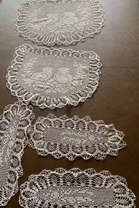 vintage 5 pc doily set - Picture 1 of 7