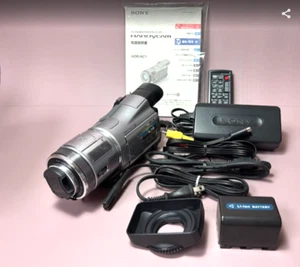 Sony Handycam HDR-HC1 Camcorder HDV MiniDV Tape Video Camera for parts - Picture 1 of 11