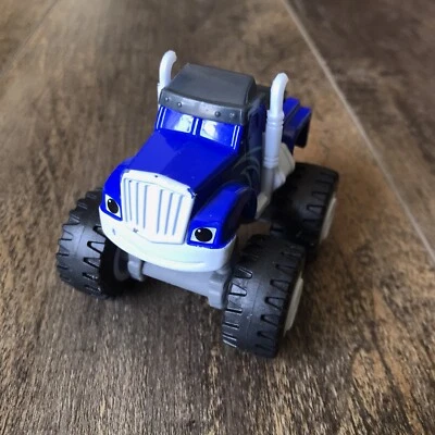 Blaze and the Monster Machines Crusher Blue Truck 2014 Diecast Nickelodeon - Image 1 of 4