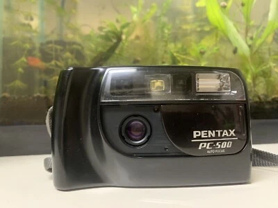 Pentax PC-500 Auto Focus 35mm Film Camera. Point And Shoot Film Camera. - Image 1 of 4