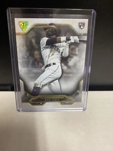 2020 Topps Triple Threads KYLE LEWIS Mariners RC #83 - Mint - Fresh Pull ROOKIE - Picture 1 of 2