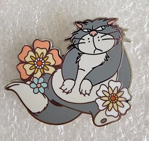 DISNEY LOUNGEFLY ~ LUCIFER ~ GATOS Y PERROS CAJA CIEGA FLORAL PIN - ¡ENVÍO GRATUITO! - Imagen 1 de 7