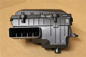 Air Filter Housing VW Golf Passat 2017 Onwards 5Q0129607AQ New Genuine Part - Picture 1 of 5