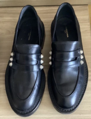 BALENCIAGA WOMEN BLACK LEATHER STUDDED LOAFERS SIZE 7.5 C USA IT 37.5 C WITH BOX - Image 1 of 4