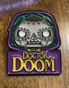 Doctor Doom Funko Pop Pin - Esclusiva Marvel Collector Corps Dr. Fantastici Quattro - Foto 1 di 2
