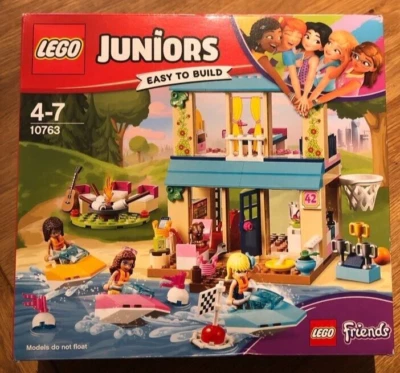 LEGO Juniors Stephanie's Lakeside House 10763 Kit de construcción de juguetes 215 piezas Foto 1 de 4