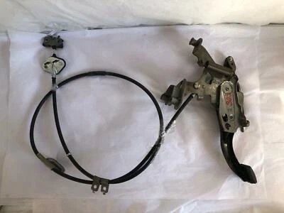 Mazda CX7 2009 pedal de freno de parada de pie de estacionamiento de emergencia con cable G Foto 1 de 4