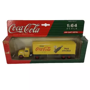 Coca Cola Die-Cast Vintage Collectibles Truck and Trailer 1:64 Scale (Ford) - Picture 1 of 20