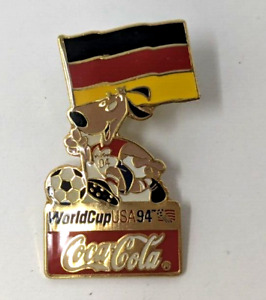VTG Coca Cola World Cup USA 1994 FIFA Soccer Germany Striker Dog Lapel Pin FP20