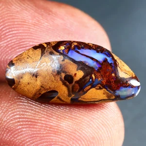 9.50 ct Pretty Fancy (21 x 10 mm) Multi Color Australian Koroit Boulder Opal - Picture 1 of 1
