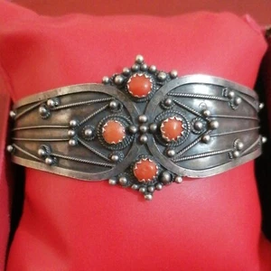 Antikes marokkanisches Silber Armreif Armband mit schönem Korallenstein - Ethno Handarbeit - Bild 1 von 17