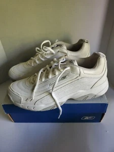Reebok RB 302 FLU 2-99310 White Leather Chunky Retro Sneakers size 11 - Picture 1 of 9