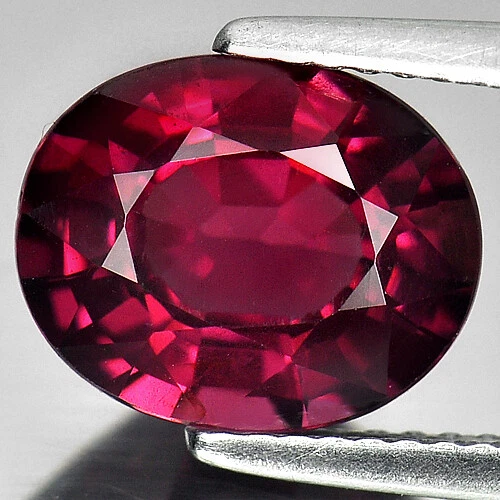 Purplish Pink Rhodolite Garnet 4.35 Ct. Oval 10.6 x 8.7 Mm. Natural Gemstone - Image 1 of 4