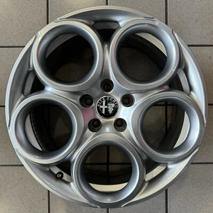 4 Cerchi in lega originali Alfa Giulia Giulietta Stelvio Tonale da 18" DEMONTATI - Imagen 1 de 10