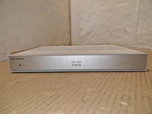 Routeur Cisco C1117-4P V01 ISR 1000 services intégrés - sans alimentation - Photo 1/5