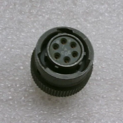 EATON SOURIAU 98 USA/CTI 23 SOU 851-06J10-6S50  CONNECTOR SOCKET 6-PIN   #290S - Image 1 of 4