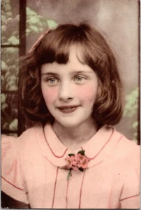 Vintage Photo Pretty Smiling Young Girl Well Dressed Hand Tinted Colored Trimmed - Picture 1 of 2