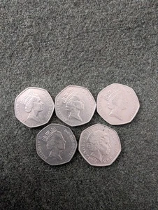 Lot of 5 UK Fifty Pence Coins England 1997 and 1998 - Picture 1 of 7