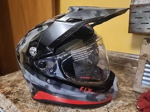 FLY RACING TREKKER PULSE HELMET BLACK CAMO/RED SIZE XS - Picture 1 of 9