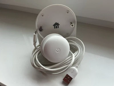 Stand Nest for 3rd Generation Nest Learning Thermostat - Image 1 of 4