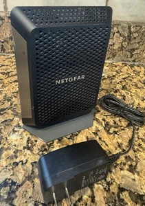 NETGEAR CM700 High-Speed Cable Modem - Picture 1 of 3