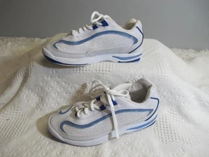 Dexter White Blue Trim Ladies sz 6 Sneakers Non Marking Soles - Picture 1 of 8