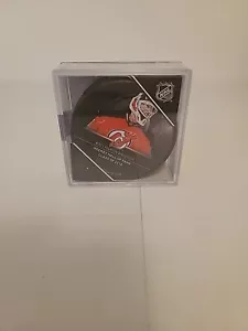 Martin Brodeur New Jersey Devils Unsigned 2018 Hall of Fame puck - Picture 1 of 2