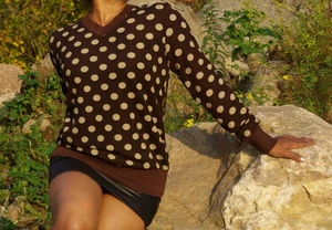 Hübscher Kuschel Pullover / Sweatshirt / Dots-Pulli XS, S / M - Bild 1 von 1
