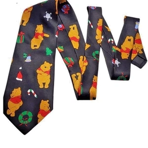 CRAVATTA NATALIZIA DISNEY WINNIE THE POOH CRAVATTA UOMO NERA FESTA CANDY CANE - Foto 1 di 4