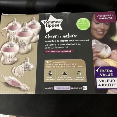 Tommee Tippee Closer to Nature Newborn Baby Bottle Feeding Starter Set Anti-Col - Image 1 of 3
