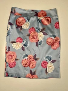 REVIEW Blue Floral Satin Pencil Skirt Size 14 - Picture 1 of 9