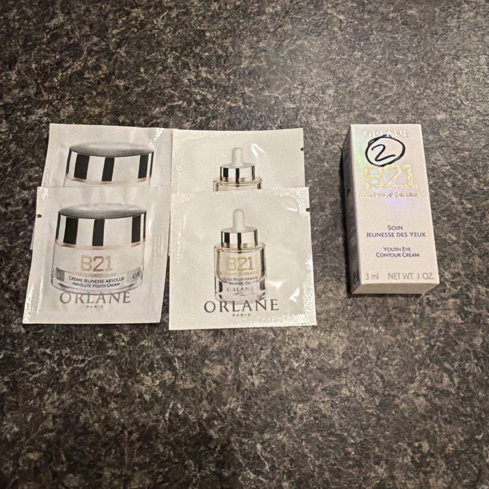 Crema Contorno de Ojos Juvenil Orlane B21 Extraordinaire 3ML + 2. X 1,5 ml nuevo 6 ml en total Foto 1 de 4