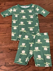 Hanna Andersson Star Wars Yoda Pajamas Size 10 (140) - Short Sleeves + Shorts - Picture 1 of 6