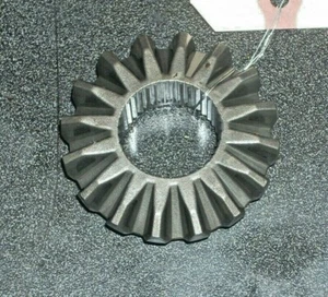 New Holland TC45D Tractor Front Differential Gear, SBA399261250 - Picture 1 of 6